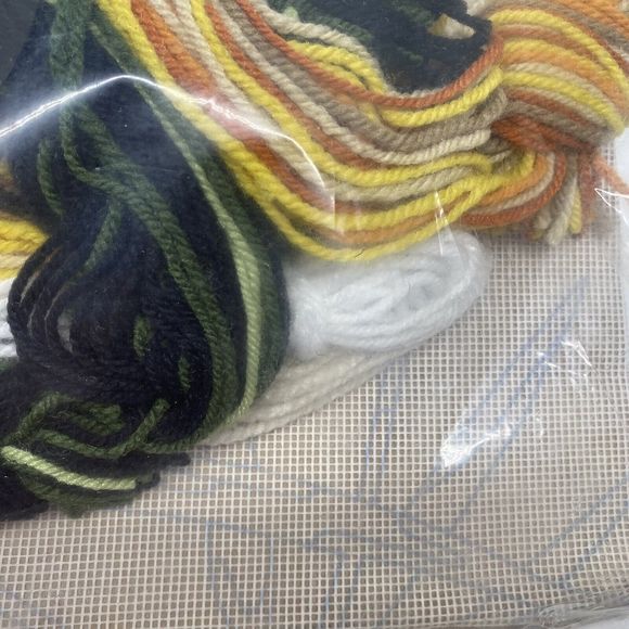 Fireside Longstitch Needlepoint Kit Panda Portrait Factory Sealed 1983 Crafts - Picture 9 of 9